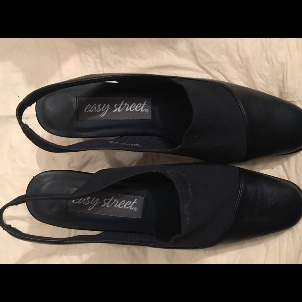 Easy Street Slings size 9M Black